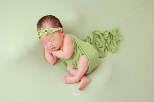 贵阳宝宝拍嗝吐奶 贵阳宝宝拍嗝吐奶